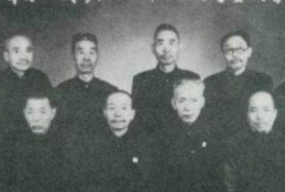王天培的父亲是谁？他的军事能力如何？率一个营全歼一个旅
