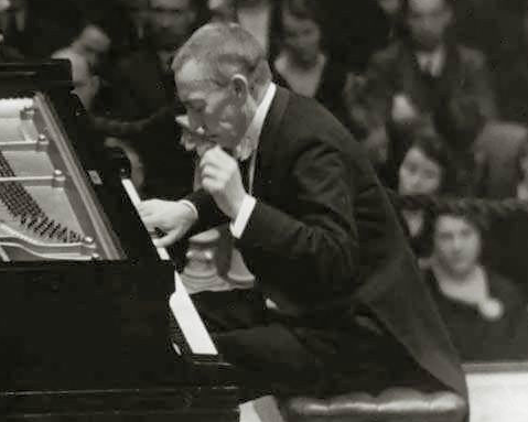 拉赫玛尼诺夫：二十世纪世界的古典音乐作曲家、钢琴家、指挥家
