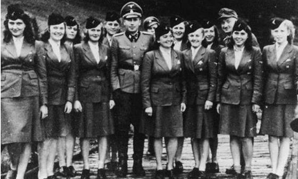 历史上最狠毒的女护士伊尔玛·格蕾泽 战后作为纳粹战犯被送上法庭