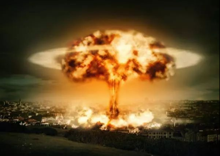 一个叫山口疆的日本人告诉你 被原子弹炸过两次是什么感觉