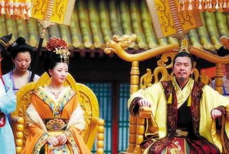 杨贵妃为什么是一个小三上位 杨贵妃是如何上位的