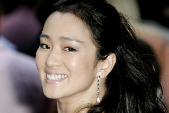 巩俐结了几次婚 巩俐老公身份曝光原来情史这么丰富