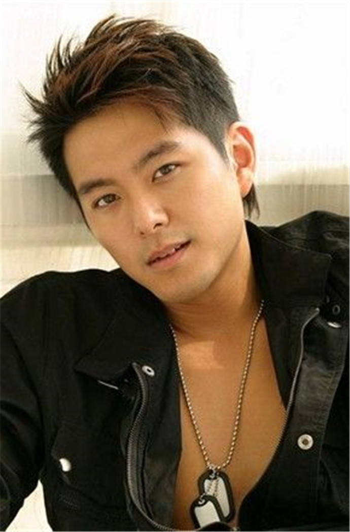 萧正楠邪不能胜正事件是什么 口不择言说错话得罪大佬被弃用
