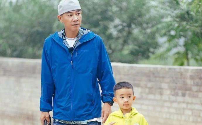 陈小春儿子jasper中文名叫什么 爸爸去哪儿第六季为什么不播