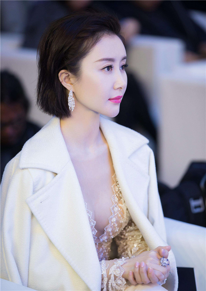 舒畅结婚了吗还是单身 舒畅为什么不拍戏了