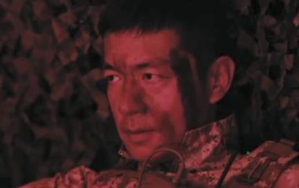 空降利刃乔梁的扮演者是谁 空降利刃乔梁结局是死了吗