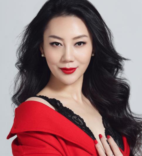 外星女生柴小七周斯琴是谁演的 外星女生柴小七周斯琴扮演者个人资料