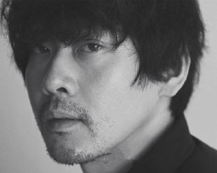 他人即地狱双胞胎是一个人演的吗 他人即地狱双胞胎扮演者朴钟焕个人资料