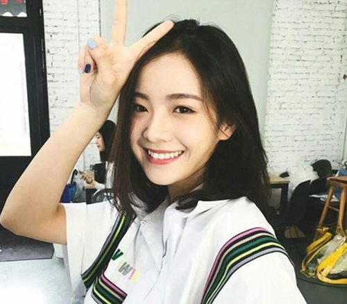 小欢喜英子扮演者李庚希多大 李庚希像谁