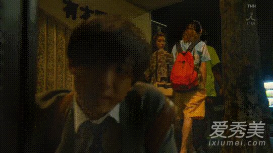 风平浪静的闲暇第四集的片尾曲叫什么 风平浪静的闲暇片尾曲歌词