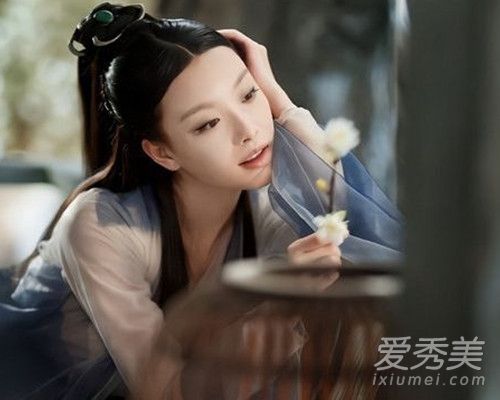 宸汐缘灵汐谁演的 倪妮个人资料介绍