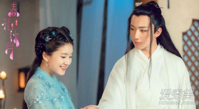 天雷一部之春花秋月上官秋月为什么会白发 秋月白发原因