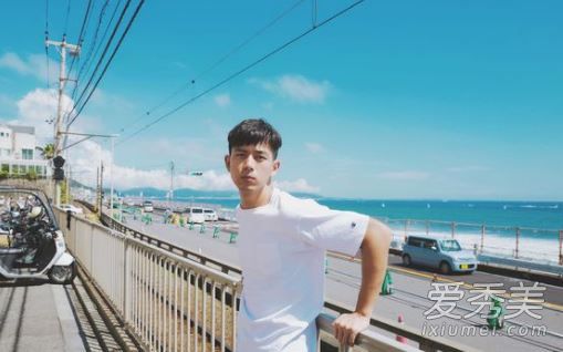 亲爱的热爱的韩商言什么时候喜欢佟年 韩商言李现个人资料介绍