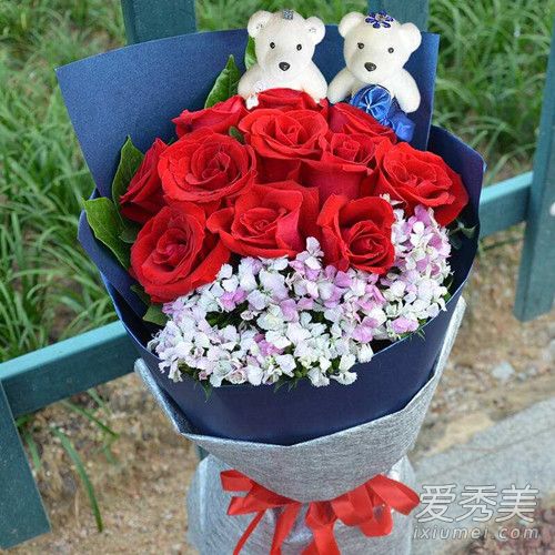 2019年情人节送什么花给老婆 情人节送花都送多少