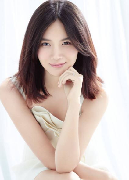 凤弈电视剧皇后谁演的 郑淑君皇后曹曦文个人资料介绍