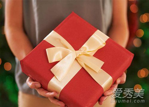 送男人什么礼物最难忘 送男友什么礼物最独特