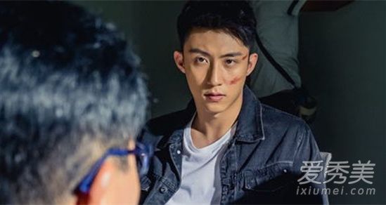 破冰行动李飞赵嘉良什么关系 破冰行动李飞和赵嘉良什么时候相认