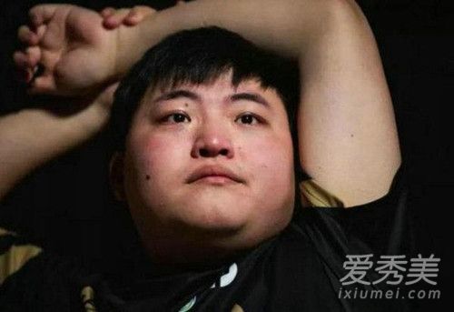 天蚕土豆RNG怎么回事 天蚕土豆怒怼RNG教练事件始末