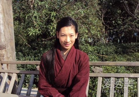 破冰行动关欣谁演的 破冰行动关欣饰演者贺勋个人资料介绍