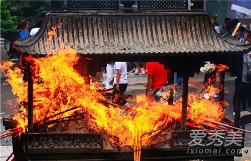 中元节可以去寺庙吗 中元节能祈福吗