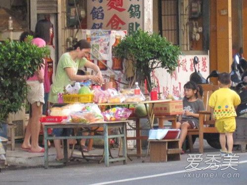 中元普渡怎么拜 三大类拜拜禁忌平安过鬼月