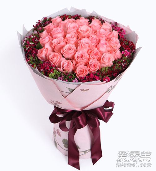 2018情人节送什么颜色玫瑰花 不同颜色玫瑰花的寓意