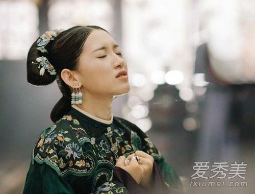 尔晴是什么梗 尔晴是还珠格格里的谁