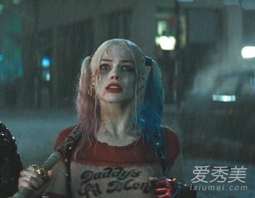 小丑因哈莉哭了是哪部 小丑和小丑女系列电影