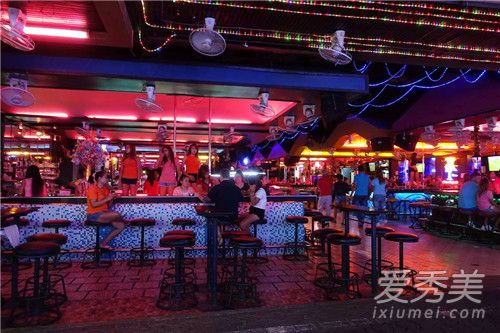 抖音泰国酒吧二楼为什么不能去 泰国酒吧二楼是什么梗