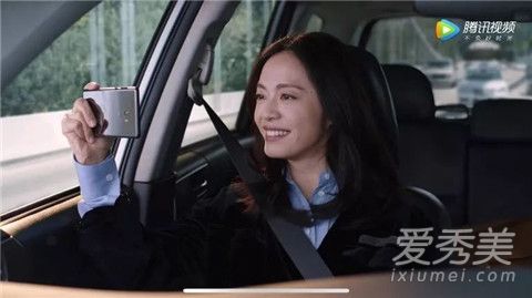 都挺好苏明玉用的手机是什么型号