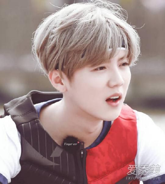 老鹿蹒跚是什么梗 90后老鹿蹒跚是什么意思