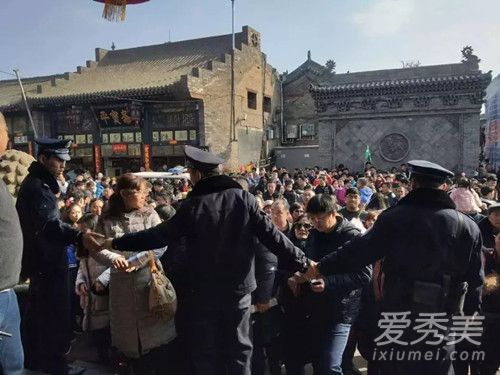 人人从从众众景区是什么梗 什么意思