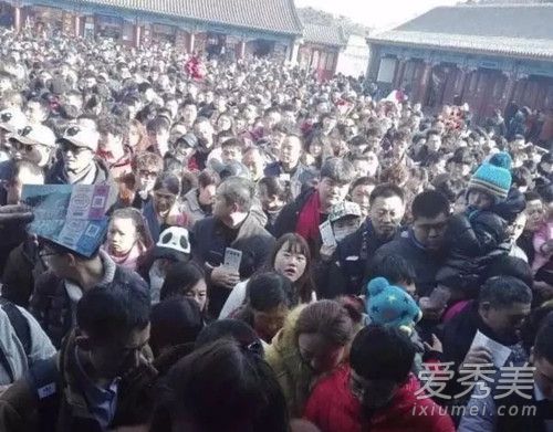 人人从从众众景区是什么梗 什么意思