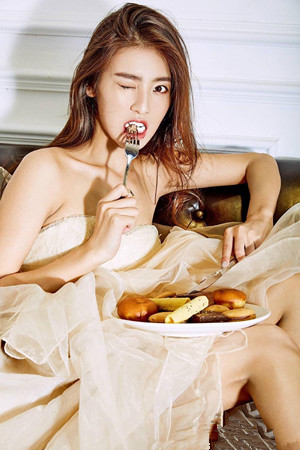 归还世界给你尹唯扮演者是谁 归还世界给你尹唯扮演者个人资料照片