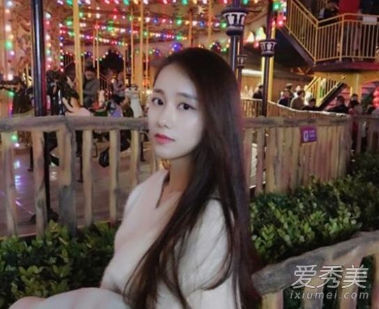 让他老婆看看我有多漂亮是什么梗