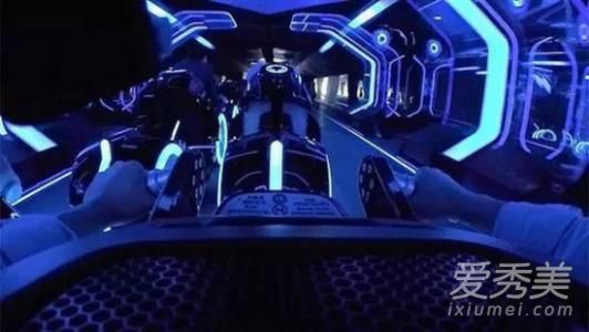 上海迪士尼创极速光轮小孩能玩吗？小孩敢玩吗