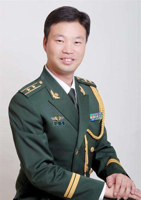 王迅当兵23年什么军衔 王迅个人资料及家庭背景介绍