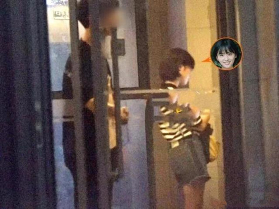 沈月恋情疑似曝光 这到底是个什么梗？