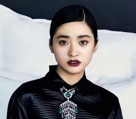 沈月恋情疑似曝光 这到底是个什么梗？