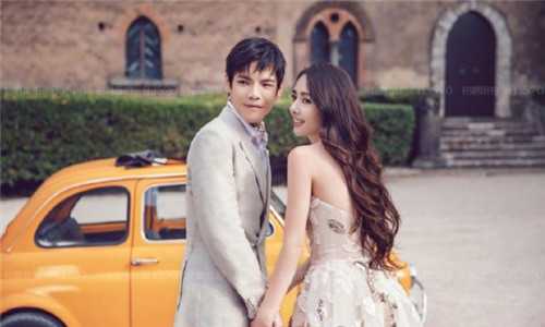 郭碧婷向佐婚纱照什么样子 这到底是怎么回事？