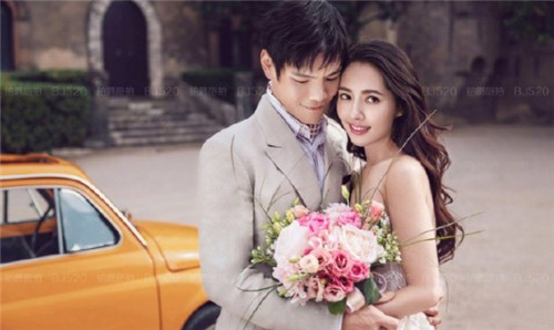 郭碧婷向佐婚纱照什么样子 这到底是怎么回事？
