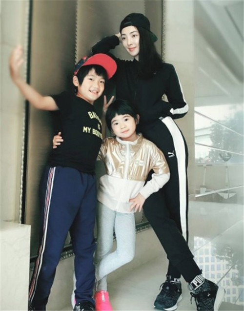 曹格方否认妻子怀三胎怎么回事 曹格方否认说了什么