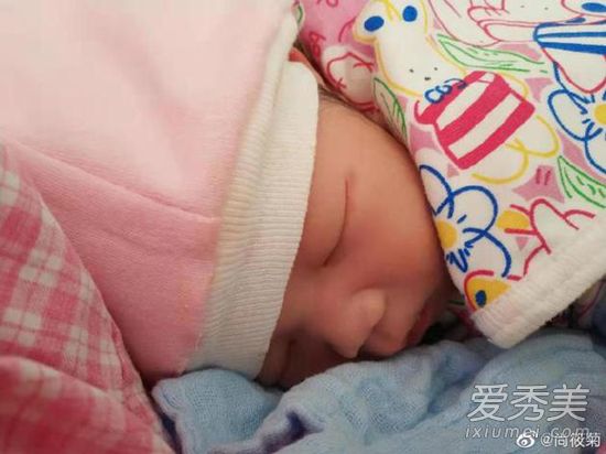 岳云鹏当爷爷 这到底是怎么回事？