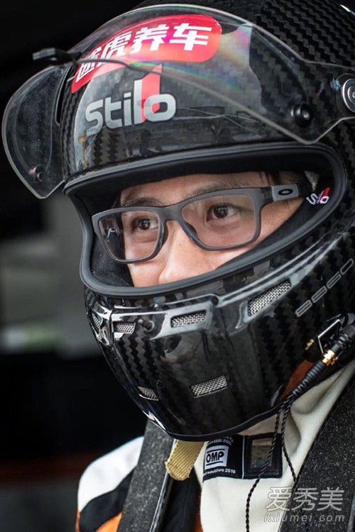 韩寒拿下超跑冠军怎么回事 背后真相竟然是这样.....