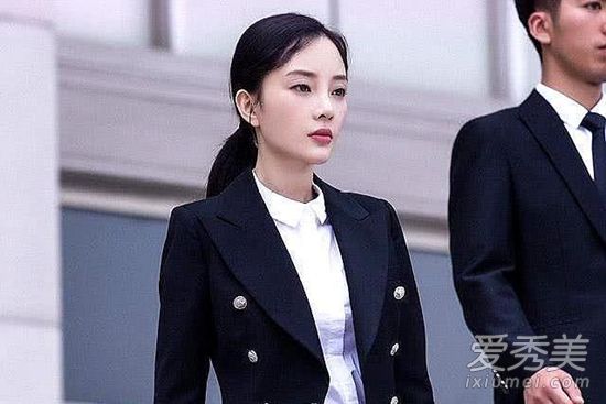 李小璐关注薛之谦怎么回事 这到底是个什么梗？