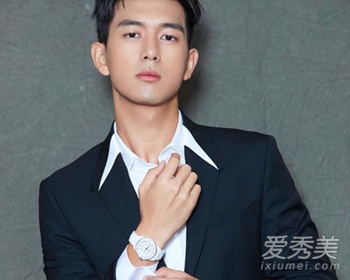 李现在亲爱的热爱的之后又拍了什么剧 该剧讲的什么