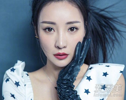 柳岩一口气买十套房是怎么回事 柳岩一口气买十套房是真的吗
