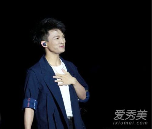 抖音都是我还来不及说勇敢是什么歌 周深来不及勇敢完整歌词介绍