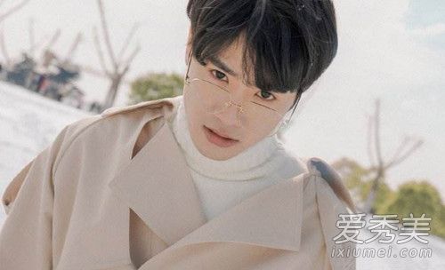 抖音寒风冷冷勾划烽火烧透晚霞是什么歌 歌曲歌词介绍