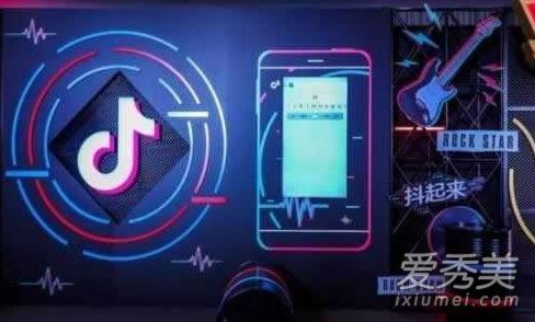 羊把自己放进冰箱歌词 羊把自己放进冰箱什么歌